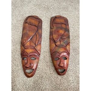 VTG Unbranded Wooden Wall Masks Unisex Brown Excellent Hand Carved Tribal Pair